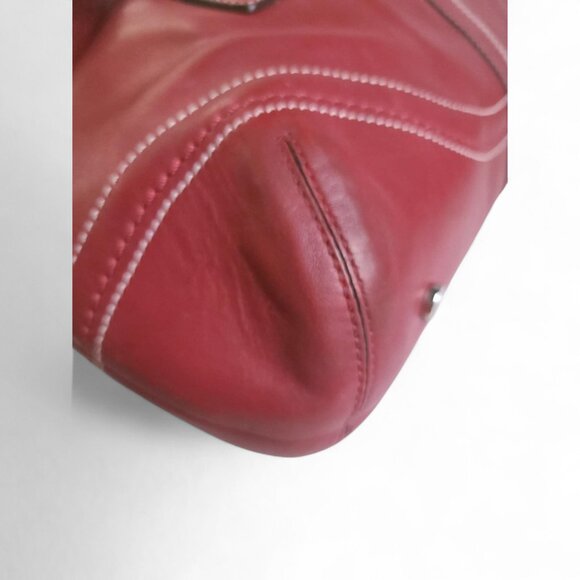 COACH Vintage Soho Satchel in cherry red - Picture 5 of 12